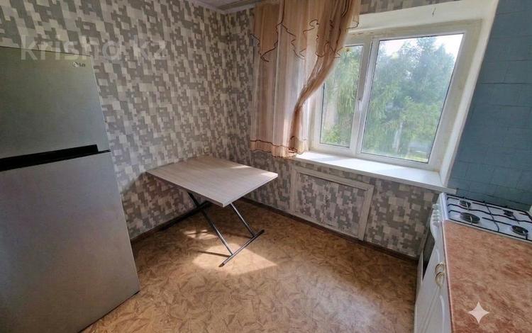 3-бөлмелі пәтер · 70 м² · 4/5 қабат, Н.Назарбаева 223 — Юбилейная, бағасы: 20.5 млн ₸ в Уральске — фото 2