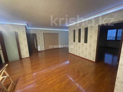 2-комнатная квартира · 72.6 м² · 18/20 этаж, Абая 45/2 — проспект Республики за 28 млн 〒 в Астане, р-н Байконур