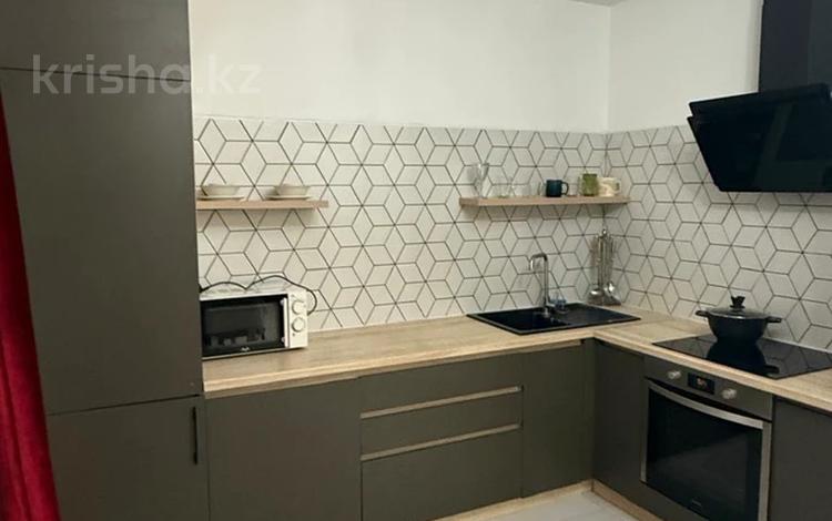 2-бөлмелі пәтер · 65 м² · 12/13 қабат, Макатаева 131 — Муратбаева, бағасы: 350 000 ₸ в Алматы, Алмалинский р-н — фото 2