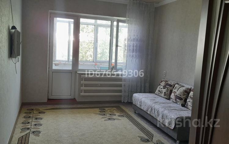 2-бөлмелі пәтер · 52 м² · 5/5 қабат, Алатау мкр 36, бағасы: 12.5 млн ₸ в Таразе — фото 2