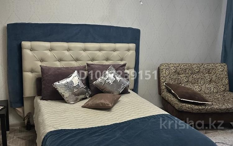 1-бөлмелі пәтер · 40 м² · 2/5 қабат, мкр Новый Город, Бухар жырау 56, бағасы: 1 000 ₸ в Караганде, Казыбек би р-н — фото 2