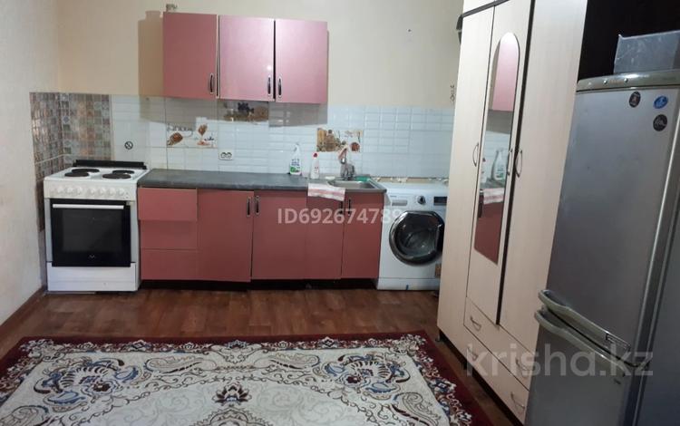 1-комнатная квартира, 18 м², 1/5 этаж, Шакарим Кудайбердиулы 18 за 9 млн 〒 в Астане, Алматы р-н — фото 2