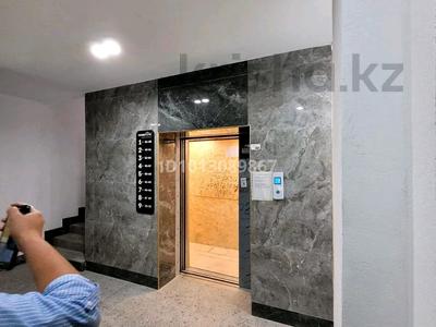 3-бөлмелі пәтер · 95.5 м² · 7/9 қабат, Кенен Азербаев 37/1, 42/1 — Ракымжан Кошкарбаев, бағасы: 40 млн ₸ в Астане, Сарайшык р-н