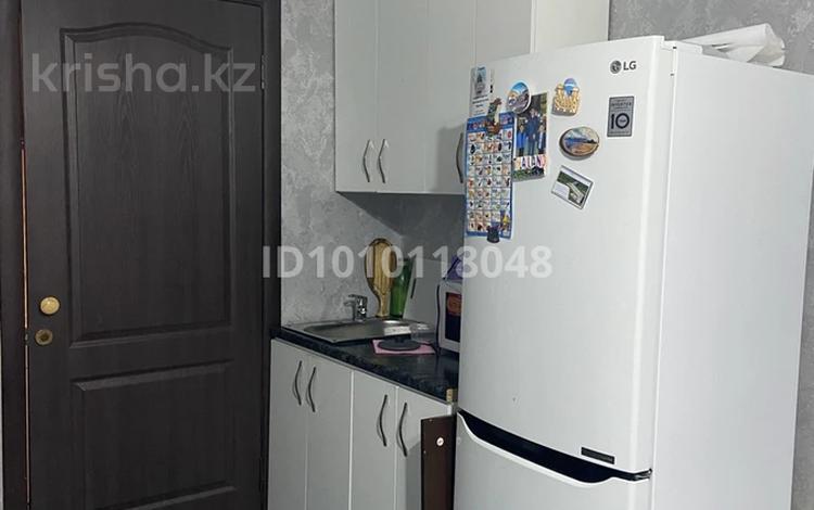 1-бөлмелі пәтер · 19 м² · 3/4 қабат, мкр №10 7А — Алтырсарина Жандосова, бағасы: 16 млн ₸ в Алматы, Ауэзовский р-н — фото 2