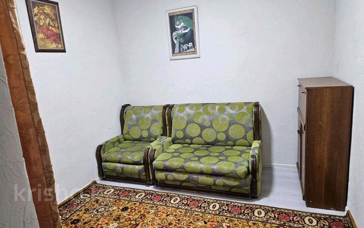 2-комнатная квартира · 50 м² · 1/1 этаж, БУТЛЕРОВА — Карасай батыр---БАУМАНА.\М.Озтурик\ за 200 000 ₸ в Алматы, Алмалинский р-н — фото 2