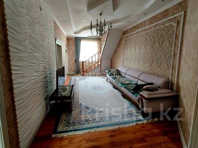 Жеке үй · 6 бөлме · 175 м² · 10 жүзд., Самал-2 ш/а, Самал-2 нурылбеков балтабай 85, бағасы: 53 млн ₸ в Шымкенте, Абайский р-н