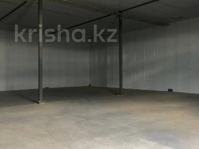 Свободное назначение, офисы, склады, кабинеты и рабочие места · 800 м² за 3.2 млн ₸ в Астане, р-н Байконур
