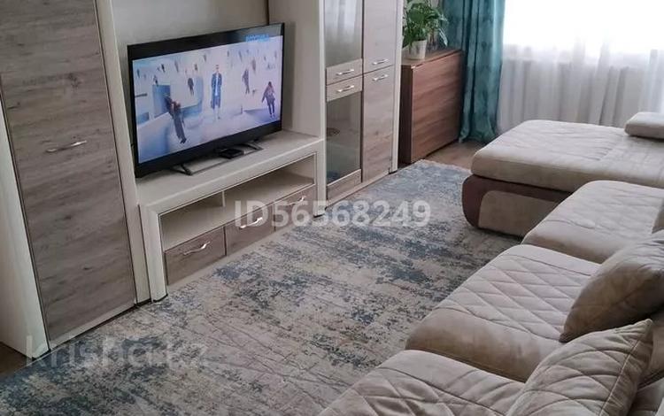 2-комнатная квартира · 44 м² · 2/5 этаж, мкр Фёдоровка , Орлова 107 за 16 млн ₸ в Караганде, Казыбек би р-н — фото 2