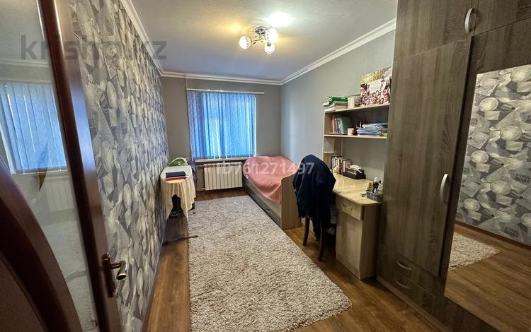 3-комнатная квартира · 58 м² · 3/5 этаж, 11-й микрорайон 97б — Орынбай акына 97б за ТД Мечта за 24 млн ₸ в Шымкенте, Енбекшинский р-н — фото 2