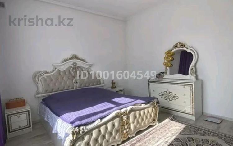 Отдельный дом · 4 комнаты · 100 м², Ленинский 1598 — Трассы за 250 000 〒 в Каскелене — фото 2
