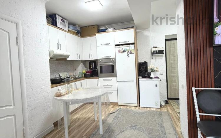 2-комнатная квартира · 41 м² · 1/9 этаж, мкр Айнабулак-2 — Жумабаева | Макатаева | Гимназия №118 | Школа №137 за 25.6 млн ₸ в Алматы, Жетысуский р-н — фото 7