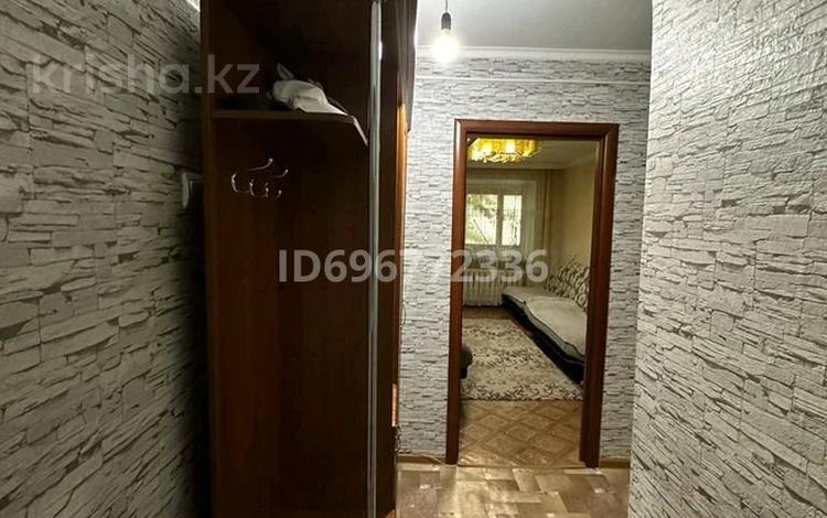 2-бөлмелі пәтер · 42 м² · 3/5 қабат, 35 квартал 23, бағасы: 150 000 ₸ в Семее — фото 2