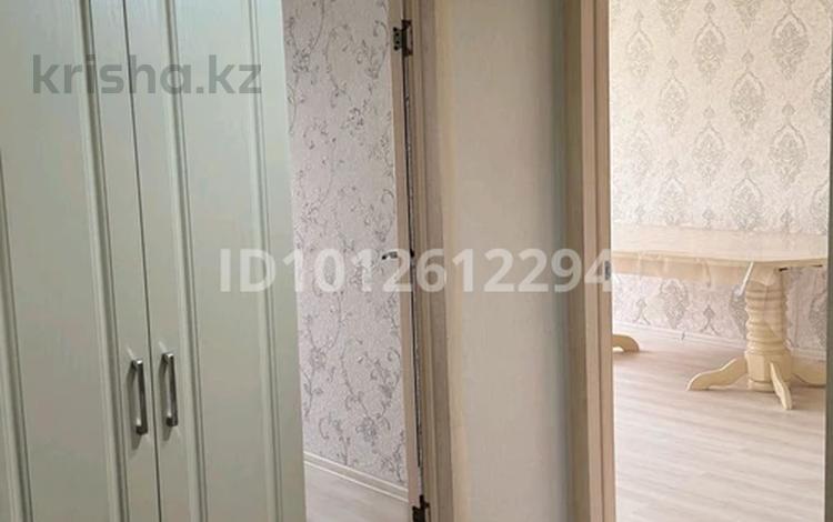 3-комнатная квартира · 60 м² · 5/5 этаж, 1-й микрорайон, маяковского — быковского- чкалова за 25 млн ₸ в Костанае — фото 2