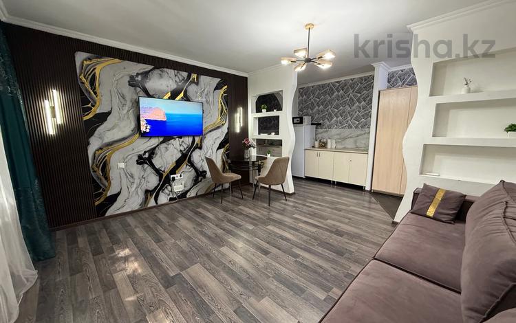 2-комнатная квартира · 42 м² · 2/9 этаж, Валиханова 159 за 300 000 ₸ в Семее — фото 2