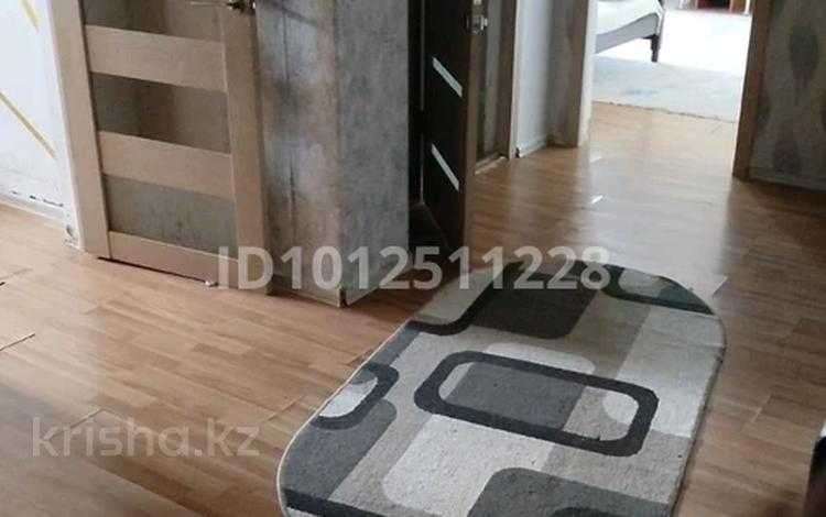 1-бөлмелі пәтер · 53 м² · 4/9 қабат, 10 микрайон 24 — Больницы, бағасы: 18 млн ₸ в Аксае — фото 2