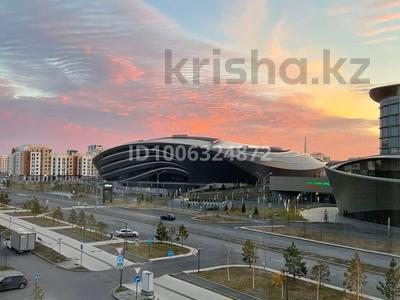 4-комнатная квартира · 120 м² · 8/8 этаж, Кабанбай батыра — Mega silk way за 700 000 ₸ в Астане, Есильский р-н