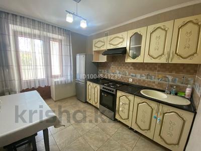 3-комнатная квартира · 62 м² · 2 этаж, Валиханова 147 — Сквер победы за 250 000 ₸ в Семее
