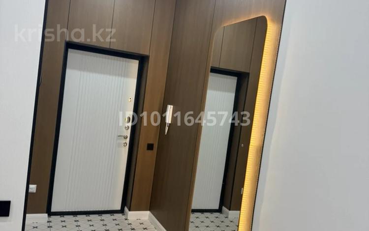 3-бөлмелі пәтер · 102.1 м² · 11/16 қабат, Ракымжан Кошкарбаев 54 — Жумабаев, бағасы: 75 млн ₸ в Астане, Сарайшык р-н — фото 2