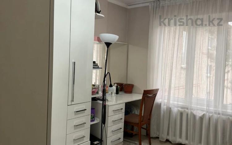 2-комнатная квартира · 52 м² · 5/5 этаж, мкр Аксай-3А за 34 млн ₸ в Алматы, Ауэзовский р-н — фото 2