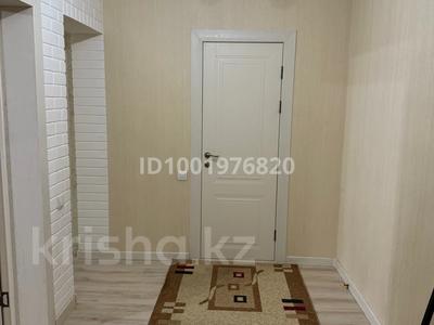 1-бөлмелі пәтер · 55 м² · 4/9 қабат, мкр Думан-2 285, бағасы: 250 000 〒 в Алматы, Медеуский р-н