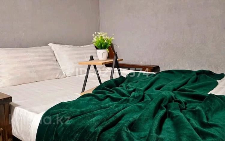 1-комнатная квартира · 43 м² · 2/5 этаж, Сити центр 157 за 10 000 〒 в Уральске — фото 6