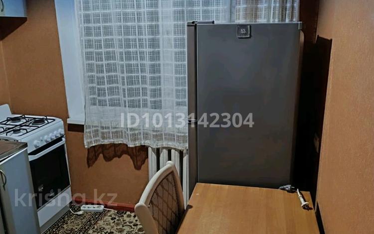 2-комнатная квартира · 44 м² · 5/5 этаж, мкр Мынбулак 15 за 100 000 ₸ в Таразе — фото 2