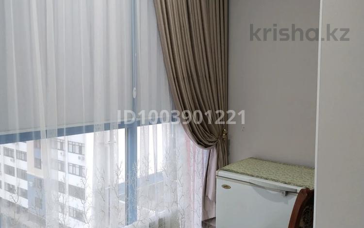 1-комнатная квартира · 65.1 м² · 7/9 этаж, мкр. Алтын орда 21В — На против теннисного корта, пересечение улицы Мангилик Ел и проспект А за 28 млн ₸ в Актобе — фото 2