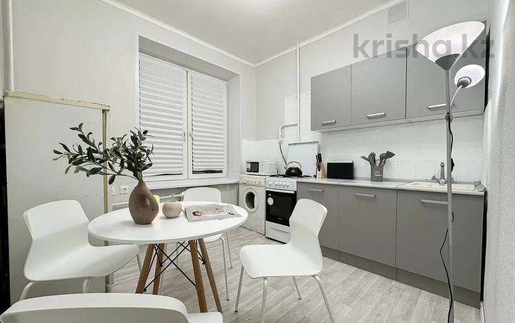 4-комнатная квартира · 156 м² · 6/12 этаж, Навои 30/1 за 190 млн ₸ в Алматы, Ауэзовский р-н — фото 3