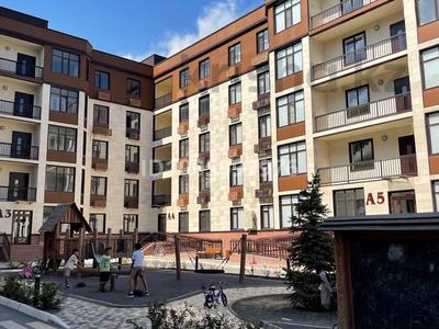 2-бөлмелі пәтер · 74.54 м² · 3/5 қабат, мкр Нурсая-3, Абулхайр-хана 56А — Абай центр, бағасы: 50 млн ₸ в Атырау