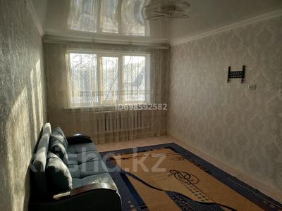 2-комнатная квартира · 44 м² · 1/5 этаж, Майкудук, Майкудук, 18й микрорайон — Садик Карлыгаш за 14 млн 〒 в Караганде, Алихана Бокейханова р-н