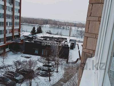 1-комнатная квартира · 51.9 м² · 5/9 этаж, Набережная Славского 64 за 29 млн ₸ в Усть-Каменогорске