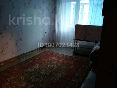 1-комнатная квартира · 31 м² · 4/5 этаж, Майкудук, Майкудук, 15й микрорайон 21 за 7.5 млн 〒 в Караганде, Алихана Бокейханова р-н