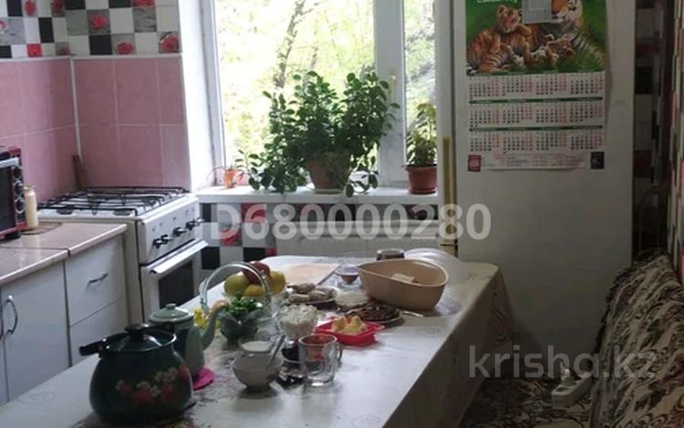 3-бөлмелі пәтер · 60.75 м² · 5/5 қабат, 7 микрорайон (Самал), бағасы: 14 млн ₸ в Таразе — фото 2