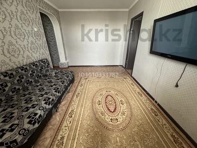 2-бөлмелі пәтер · 45 м² · 5/5 қабат, Ракешова 42б, бағасы: 125 000 ₸ в Талдыкоргане, мкр Жастар