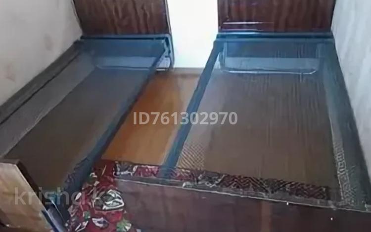 1 бөлме · 12 м² · 4 қабат, Космическая 4.1, бағасы: 110 000 ₸ в Усть-Каменогорске — фото 2