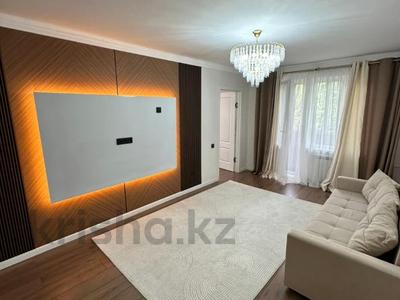 2-бөлмелі пәтер · 42 м² · 4/4 қабат, мкр №4, бағасы: 33 млн ₸ в Алматы, Ауэзовский р-н