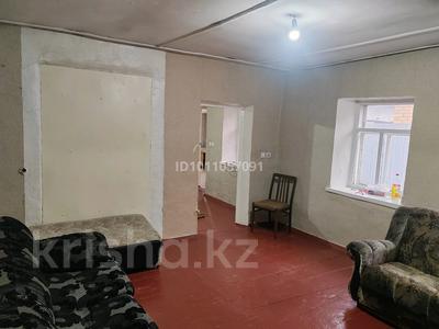 Отдельный дом · 2 комнаты · 50 м² · 4.5 сот., Менжинского 85А — ЖД Вокзал, м-н Экспресс за 60 000 〒 в Семее