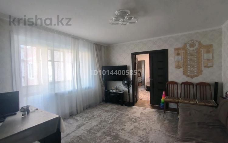 3-комнатная квартира · 65 м² · 7/10 этаж, мкр Юго-Восток, Степной 3 7 за 26.5 млн ₸ в Караганде, Казыбек би р-н — фото 2