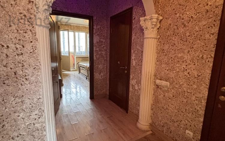 2-бөлмелі пәтер · 70 м² · 6/9 қабат, Ақсай-1А ш/а. 26а, бағасы: 250 000 ₸ в Алматы, Ауэзовский р-н — фото 2