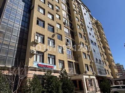 3-бөлмелі пәтер · 138 м² · 3/11 қабат, 17-й мкр 18 — Жилой комплекс Ак Жайык, бағасы: 63 млн ₸ в Актау