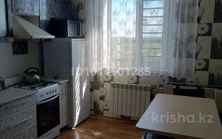2-комнатная квартира · 63 м² · 9/9 этаж, Микрорайон Аэропорт 1, Мкрн Аэропорт 4 за 26 млн ₸ в Костанае — фото 4