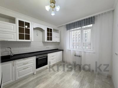 3-бөлмелі пәтер · 73 м² · 3/8 қабат, Бухар жырау 36, бағасы: 49.5 млн ₸ в Астане, Есильский р-н