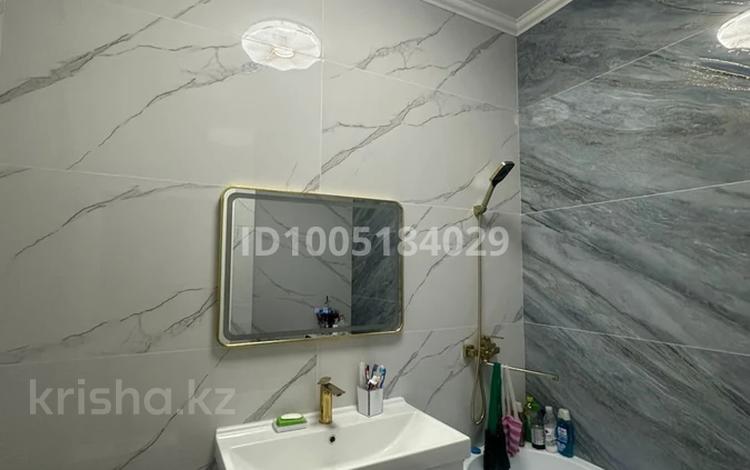 2-комнатная квартира · 44 м² · 9/13 этаж, Райымбека 348/1 за 38.5 млн ₸ в Алматы, Ауэзовский р-н — фото 2