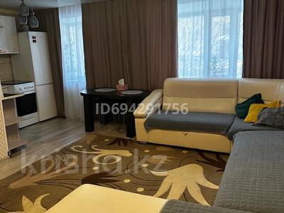 1-бөлмелі пәтер · 45 м² · 1/4 қабат, Караганды 26, бағасы: 10 000 〒 в Темиртау