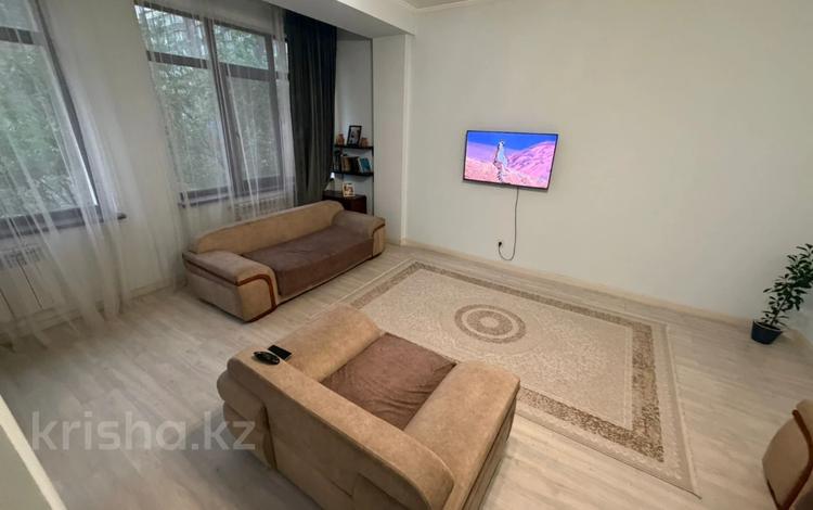 3-бөлмелі пәтер · 87.2 м² · 3/5 қабат, мкр Жетысу-4, Момышулы 6а — Абая, бағасы: 60.9 млн ₸ в Алматы, Ауэзовский р-н — фото 7