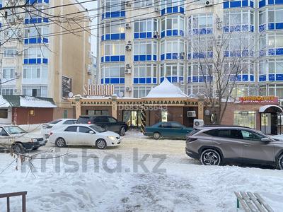 2-бөлмелі пәтер · 50 м² · 4/5 қабат, Проспект Сатпаева 50 — ТРЦАТЫРАУ, бағасы: 25 млн ₸ в Атырау