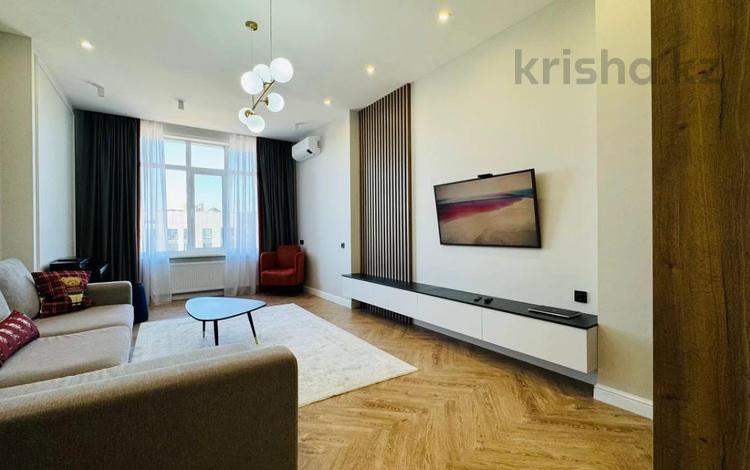6-комнатная квартира · 179.4 м² · 9/9 этаж, Керей и Жанибек хандар 42 за 190 млн ₸ в Астане, Есильский р-н — фото 2