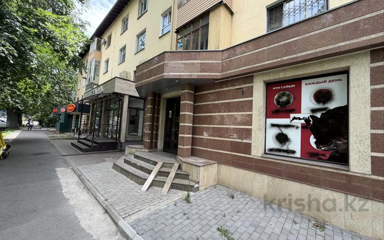 Еркін, кеңселер, дүкендер мен бутиктер, қоғамдық тамақтану орны, сұлулық салондары, ауыл шаруашылығы, монша, қонақ үй және демалыс орындары, фитнес және спорт, медорталықтар мен дәріханалар, білім орталықтары, ойын-сауық, конференц-залдар, кабинеттер және жұмыс орындары, студиялар · 80 м², бағасы: ~ 1.6 млн ₸ в Алматы, Алмалинский р-н — фото 2