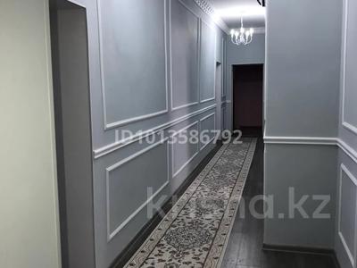 5-комнатная квартира · 149 м² · 1/2 этаж, мкр Мунайшы, Огородная 36 а за 22.8 млн ₸ в Атырау