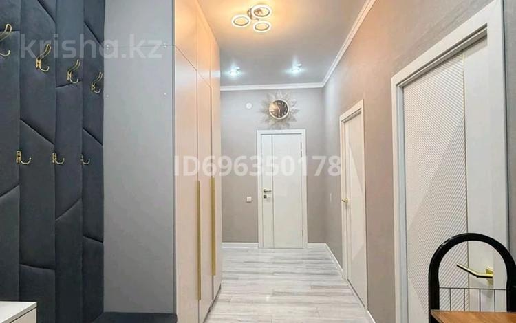2-бөлмелі пәтер · 80 м² · 3/5 қабат, Фрунзе 71 — Хурина, бағасы: 350 000 ₸ в Уральске — фото 7